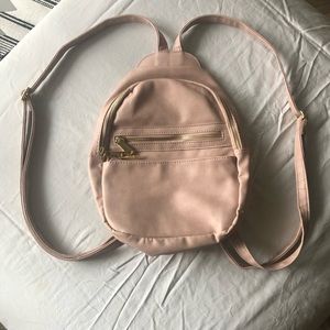 BRAND NEW 👛 Faux Leather Backpack